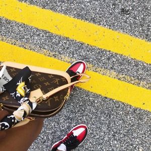 Meet your Posher, Tika